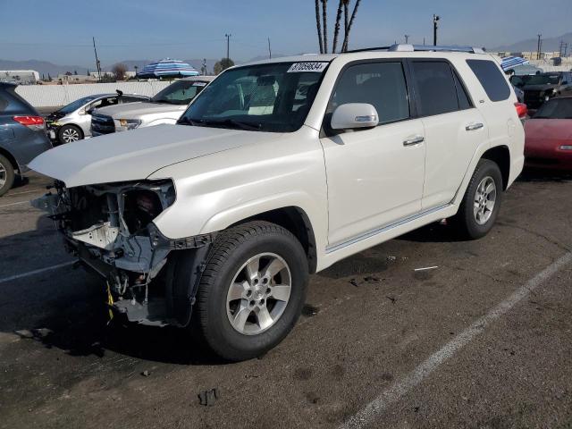 TOYOTA 4RUNNER SR 2011 with VIN JTEZU5JR4B5030495 - Photo from auction