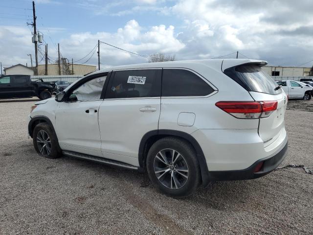 Photo 2 from auction – 2018 TOYOTA HIGHLANDER with VIN 5TDZARFHXJS040302
