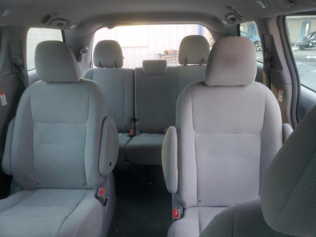 Photo 10 from auction – 2017 TOYOTA SIENNA with VIN 5TDZZ3DC2HS795063