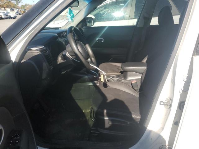 Photo 7 from auction – 2015 KIA SOUL with VIN KNDJN2A2XF7136881