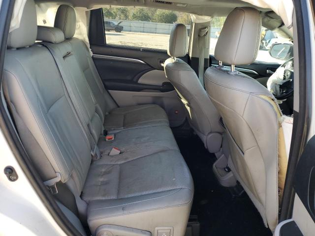 Photo 11 from auction – 2017 TOYOTA HIGHLANDER with VIN 5TDYZRFH3HS189701