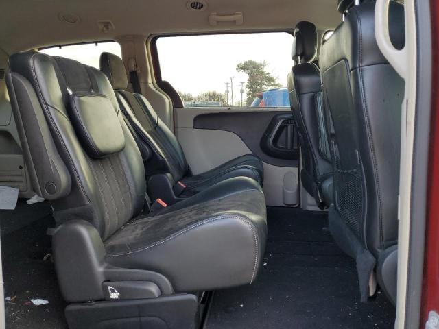 Photo 11 from auction – 2016 CHRYSLER TOWN & COU with VIN 2C4RC1JG2GR121354