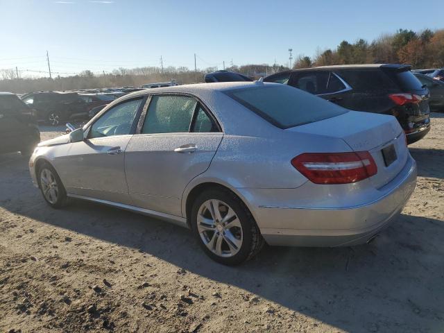 Photo 2 from auction – 2011 MERCEDES-BENZ E 350 with VIN WDDHF5GB3BA419629