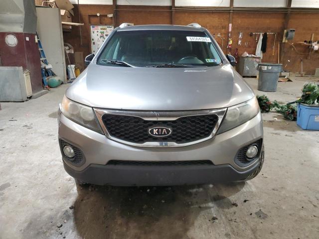 Photo 5 from auction – 2011 KIA SORENTO EX with VIN 5XYKUDA1XBG069450