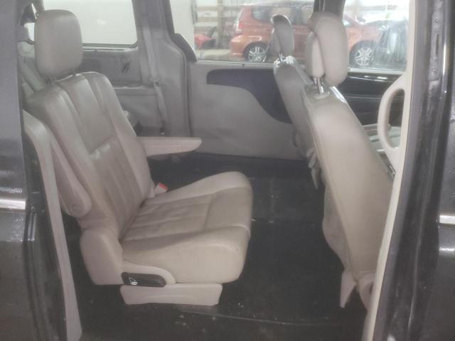 Photo 11 from auction – 2013 CHRYSLER TOWN & COU with VIN 2C4RC1BG3DR565109