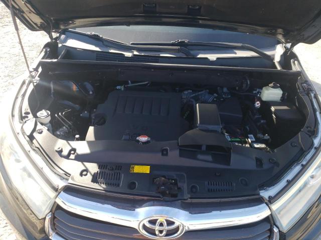 Photo 12 from auction – 2016 TOYOTA HIGHLANDER with VIN 5TDKKRFH0GS500851