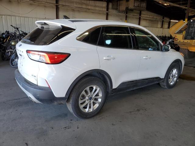 Photo 3 from auction – 2020 FORD ESCAPE SE with VIN 1FMCU9G64LUB49679