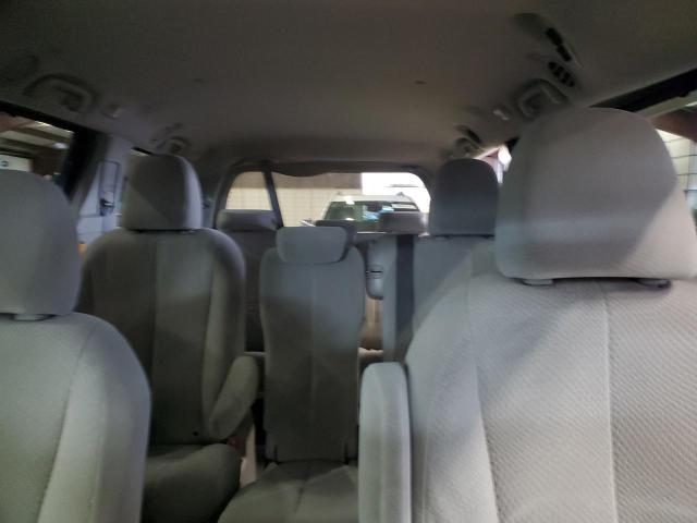 Photo 10 from auction – 2011 TOYOTA SIENNA LE with VIN 5TDKK3DC3BS077745