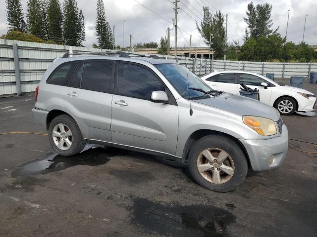 Photo 4 from auction – 2004 TOYOTA RAV4 with VIN JTEGD20V740017020