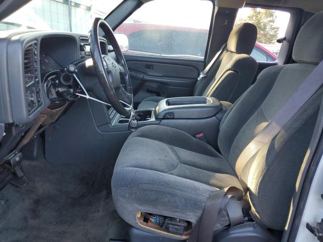 Photo 7 from auction – 2004 CHEVROLET SILVERADO with VIN 2GCEK19T741183247