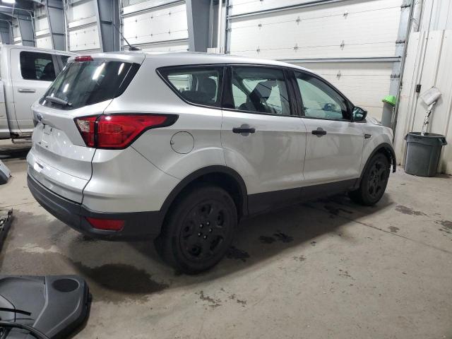 Photo 3 from auction – 2019 FORD ESCAPE S with VIN 1FMCU0F70KUC54305