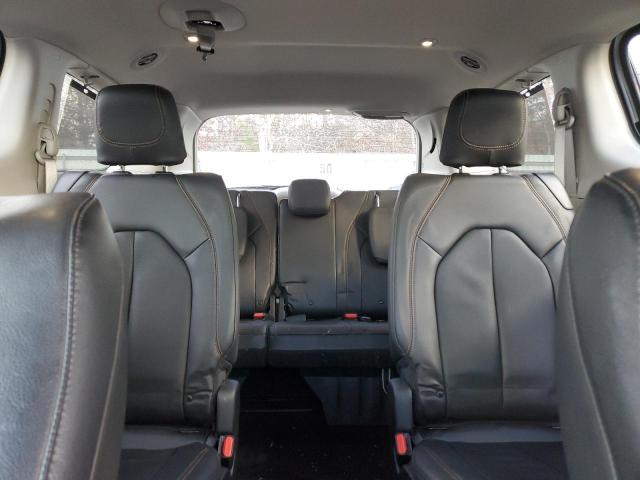 Photo 10 from auction – 2018 CHRYSLER PACIFICA T with VIN 2C4RC1BG4JR353847
