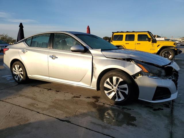 Photo 4 from auction – 2023 NISSAN ALTIMA S with VIN 1N4BL4BV4PN373447