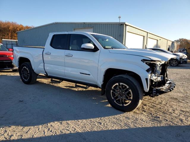 Photo 4 from auction – 2024 TOYOTA TACOMA DOU with VIN 3TMLB5JN9RM058584