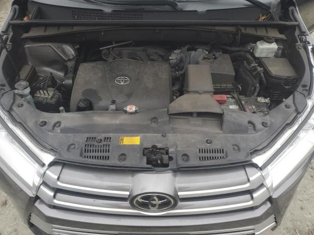 Photo 12 from auction – 2019 TOYOTA HIGHLANDER with VIN 5TDBZRFH8KS997510
