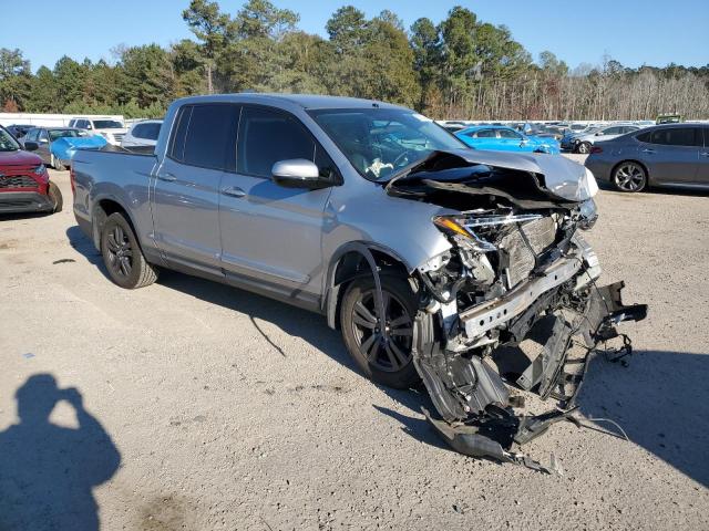 Photo 4 from auction – 2018 HONDA RIDGELINE with VIN 5FPYK2F17JB003383