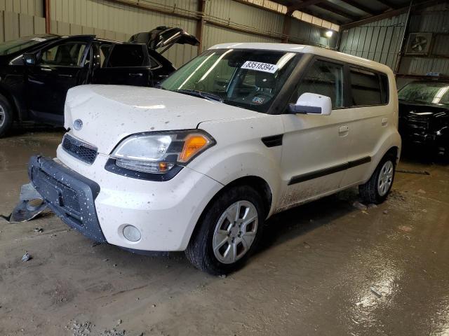 KIA SOUL + 2010 with VIN KNDJT2A20A7098592 - Photo from auction
