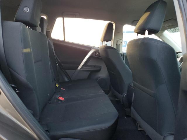 Photo 11 from auction – 2015 TOYOTA RAV4 LE with VIN 2T3BFREV5FW287727