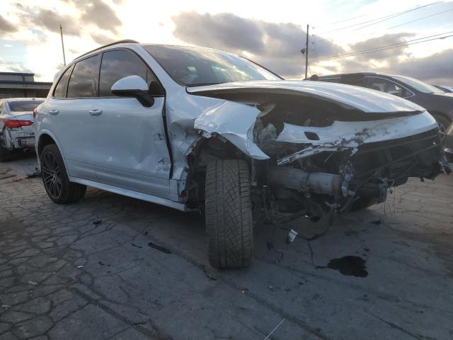 Photo 4 from auction – 2016 PORSCHE CAYENNE TU with VIN WP1AC2A26GLA88647