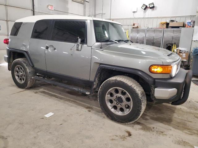 Photo 4 from auction – 2011 TOYOTA FJ CRUISER with VIN JTEBU4BF8BK111307