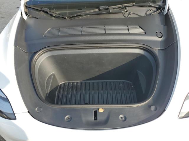 Photo 11 from auction – 2020 TESLA MODEL Y with VIN 5YJYGDEE2LF054450