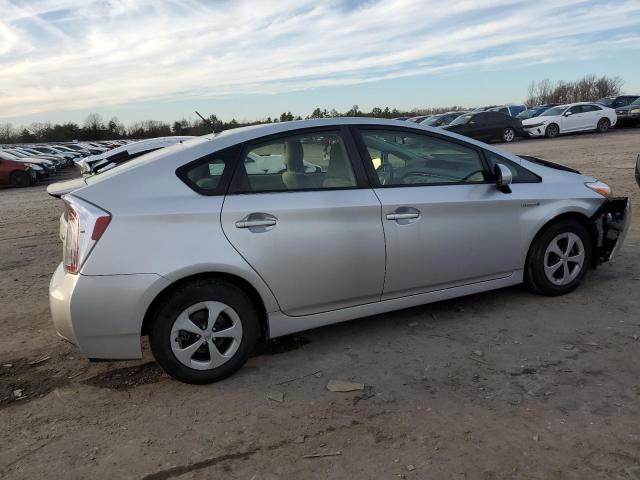Photo 3 from auction – 2013 TOYOTA PRIUS with VIN JTDKN3DU7D5638120