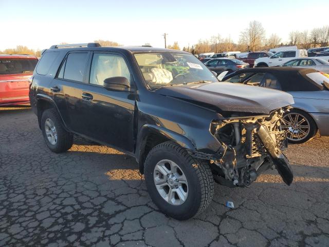 Photo 4 from auction – 2022 TOYOTA 4RUNNER SR with VIN JTEMU5JR6N6065399