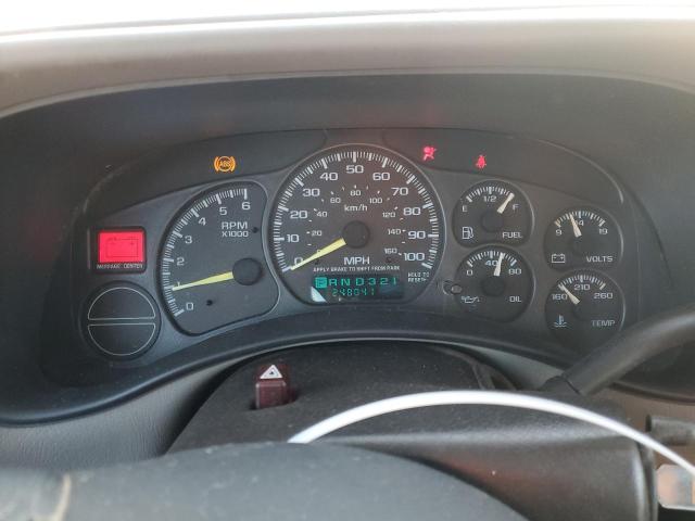 Photo 9 from auction – 2000 CHEVROLET SILVERADO with VIN 1GCEK19T9YE259555
