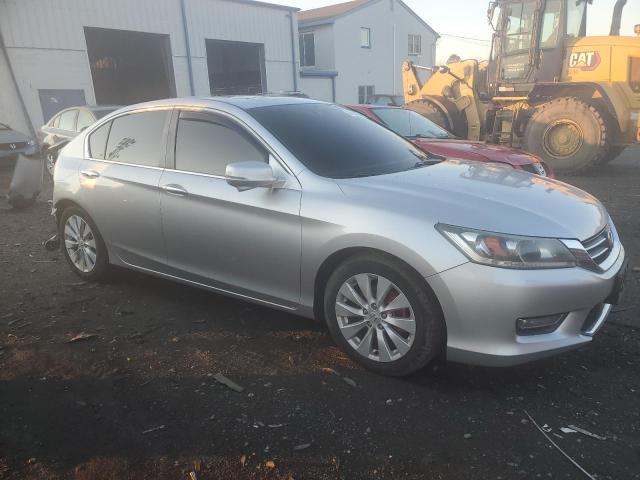 Photo 4 from auction – 2013 HONDA ACCORD EXL with VIN 1HGCR2F80DA197684
