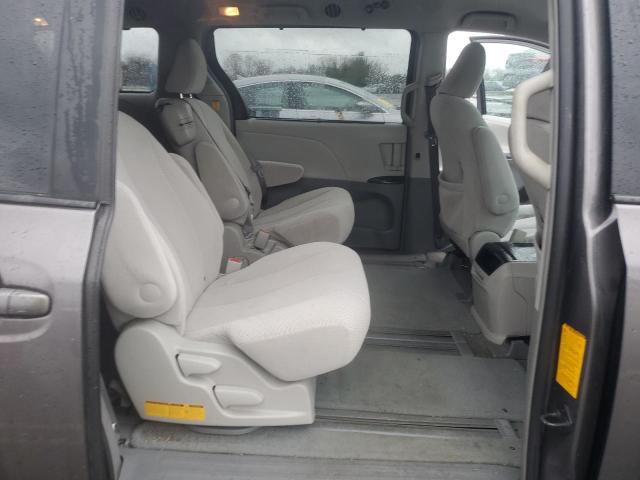Photo 11 from auction – 2011 TOYOTA SIENNA LE with VIN 5TDKK3DCXBS164428