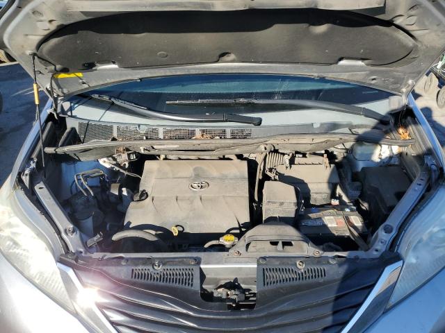 Photo 12 from auction – 2013 TOYOTA SIENNA LE with VIN 5TDKK3DC3DS373934