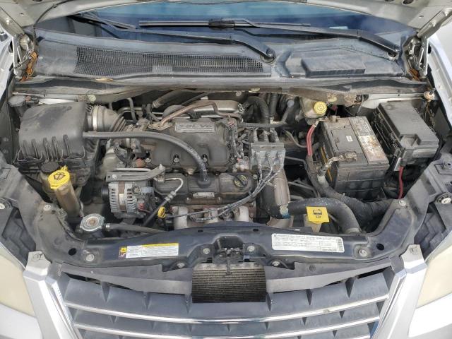 Photo 12 from auction – 2010 CHRYSLER TOWN & COU with VIN 2A4RR5D17AR214062