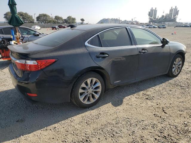 Photo 3 from auction – 2015 LEXUS ES 300H with VIN JTHBW1GG9F2090390