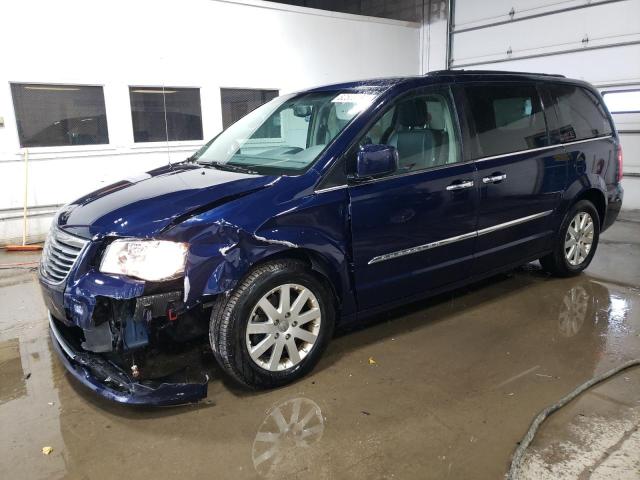 Photo 1 from auction – 2016 CHRYSLER TOWN & COU with VIN 2C4RC1BG4GR269567