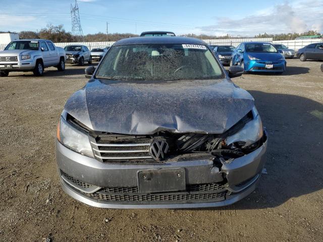 Photo 5 from auction – 2015 VOLKSWAGEN PASSAT S with VIN 1VWAT7A30FC073483