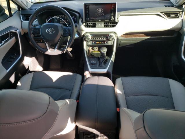 Photo 8 from auction – 2019 TOYOTA RAV4 LIMIT with VIN JTMDWRFV5KD511559