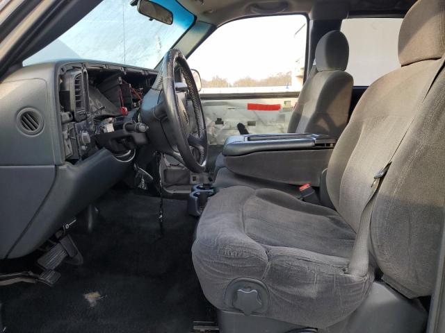 Photo 7 from auction – 2002 CHEVROLET silverado with VIN 2GCEC19V821296779