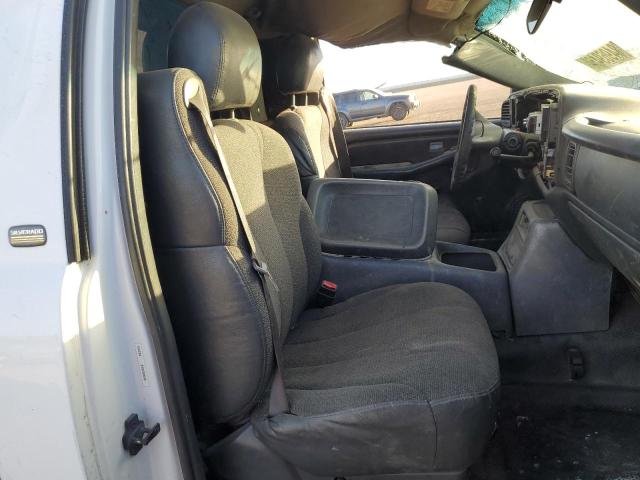 Photo 10 from auction – 2002 CHEVROLET SILVERADO with VIN 1GBHC24U02E241344