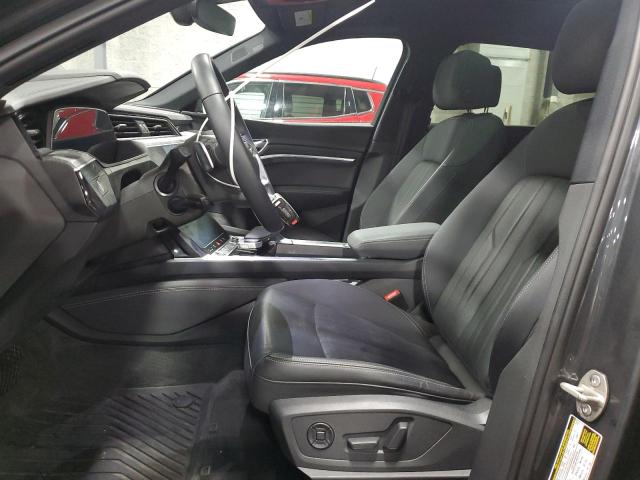 Photo 7 from auction – 2022 AUDI E-TRON PRE with VIN WA1LAAGE2NB009791