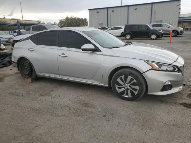 Photo 4 from auction – 2019 NISSAN ALTIMA S with VIN 1N4BL4BV5KC221231