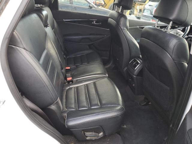 Photo 11 from auction – 2017 KIA SORENTO EX with VIN 5XYPHDA54HG195325