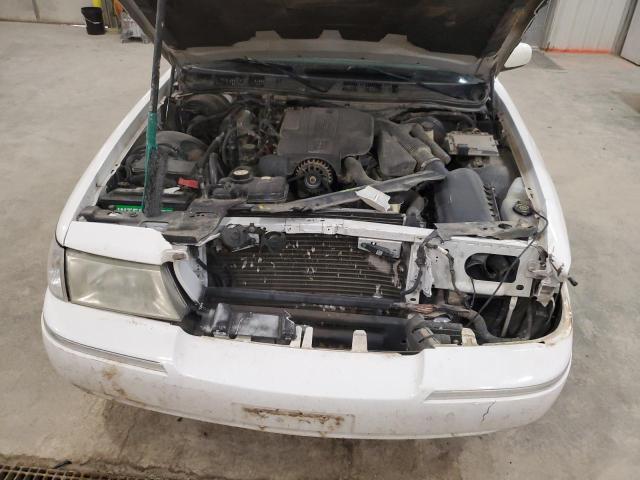 Photo 11 from auction – 2005 MERCURY GRAND MARQ with VIN 2MEFM75W45X633337