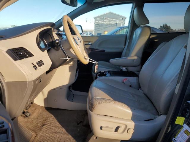Photo 7 from auction – 2012 TOYOTA SIENNA XLE with VIN 5TDYK3DC3CS197895