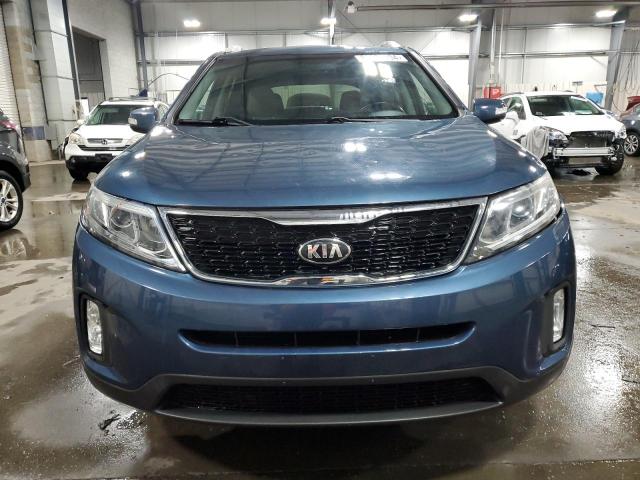Photo 5 from auction – 2015 KIA SORENTO LX with VIN 5XYKT4A79FG605608