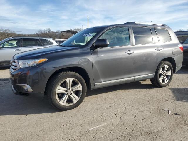 TOYOTA HIGHLANDER 2013 with VIN 5TDDK3EHXDS225945 - Photo from auction