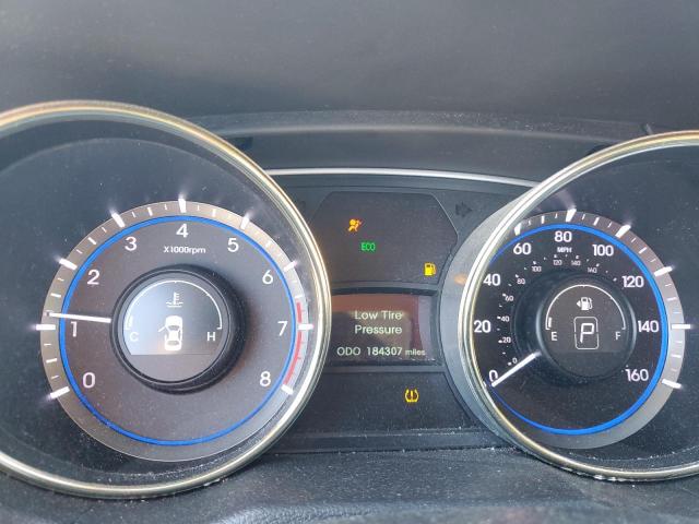 Photo 9 from auction – 2011 HYUNDAI SONATA SE with VIN 5NPEC4AC2BH303526