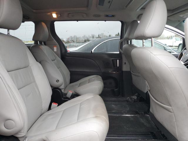 Photo 11 from auction – 2017 TOYOTA SIENNA XLE with VIN 5TDDZ3DC7HS181085