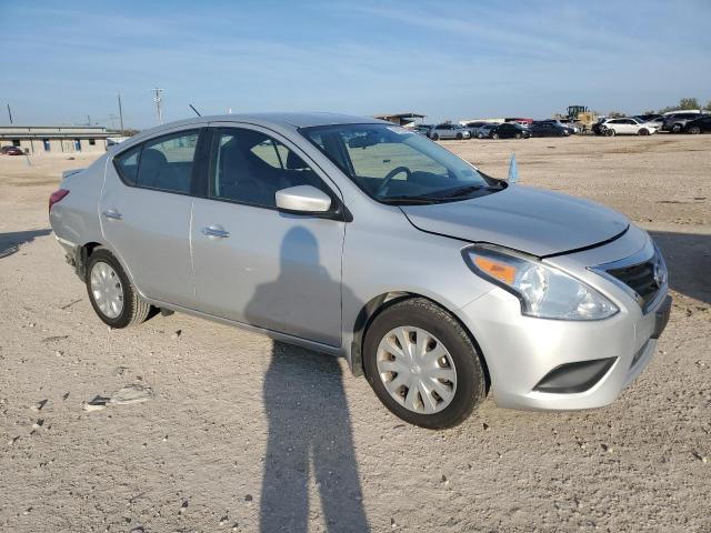 Photo 4 from auction – 2016 NISSAN VERSA S with VIN 3N1CN7AP6GL883556