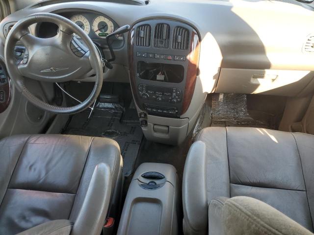 Photo 8 from auction – 2001 CHRYSLER TOWN & COU with VIN 2C8GP64L61R274410