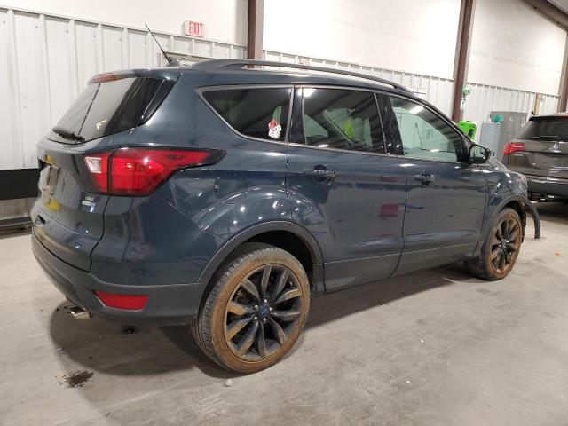Photo 3 from auction – 2019 FORD ESCAPE SE with VIN 1FMCU9GD2KUC33724